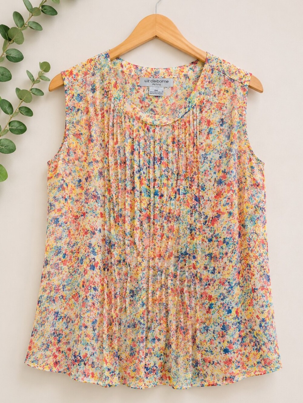 Liz Claiborne Multicolor Painterly Pleated Sleeveless Top